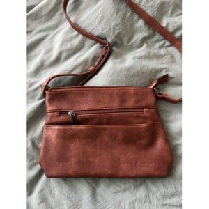 Crossbody Bags for Women, Lightweight Medium Crossbody Purse, Leather